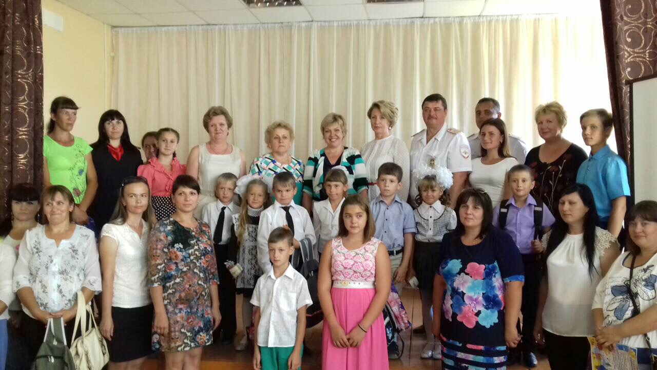Сегодня Уполномоченный по правам ребенка в Саратовской области Татьяна Загородняя посетила Самойловский район