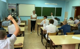 Татьяна Загородняя встретилась с детьми-сиротами из трех интернатных учреждений Хвалынского района