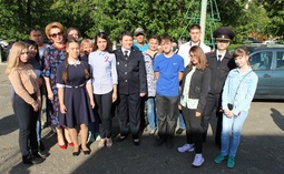 В день празднования главного государственного праздника России юным балашовцам вручили паспорта гражданина  Российской Федерации