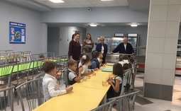 Сегодня Уполномоченный по правам ребенка в Саратовской области посетила два образовательных учреждения г. Энгельса